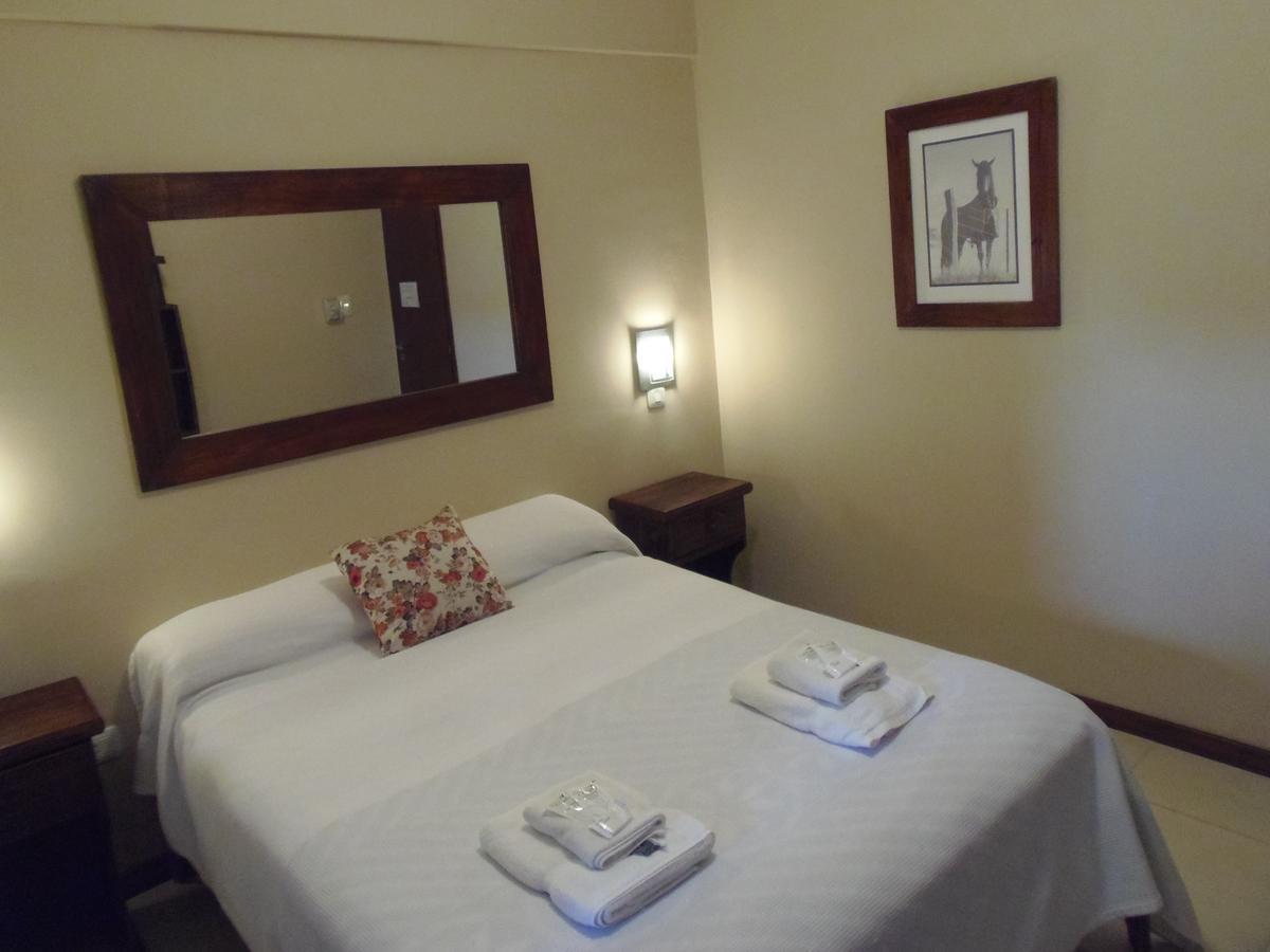טנדיל Hotel El Paraiso De La Sierra מראה חיצוני תמונה